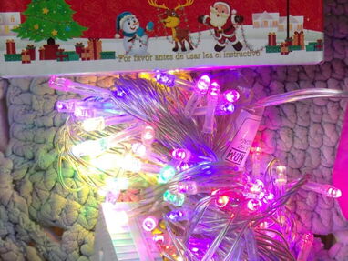 Vendo Guirnalda(luces de arbolito de navidad) nueva en colores de 100 luces. - Img 53904244