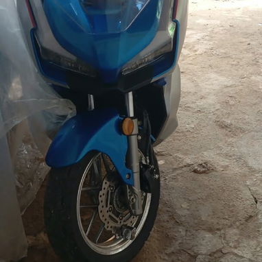 Moto automática pocas en cuba,es traída de EE.UU - 3/5
