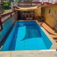 200  USD 🌟 Alquila casa completa con piscina en Boca Ciega - Img 45181079