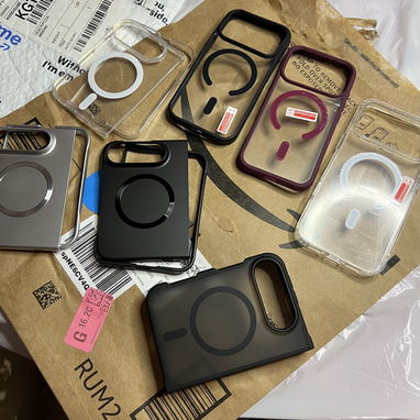 Disponible para la venta todos los accesorios para la serie 18 de iPhone (completa) incluyendo el Dúos!! - 10/10