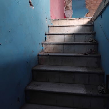 Vendo casa local en la habana vieja 8.000 USD - Img 126947814