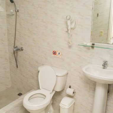 Hostal exclusivo en el Vedado para unas vacaciones inolvidables. - Img 116358219