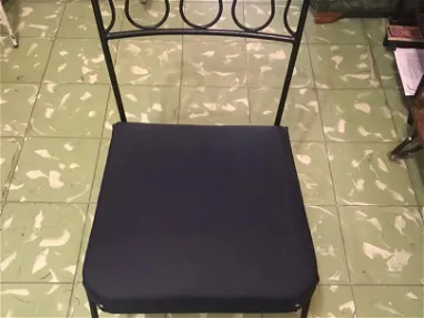 Mesa de comedor de 6 sillas hierro y cristal, cristal de 12 mm, recién tapizado - Img main-image