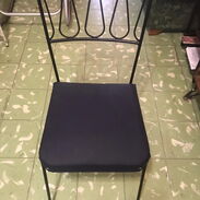 Mesa de comedor de 6 sillas hierro y cristal, cristal de 12 mm, recién tapizado - Img 45403406