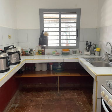 Se vende amplia casa con apartamento independiente – Santa Fe, Playa (Reparto El Roble) - 6/10