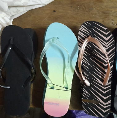 ····· CHANCLETAS DE PLAYA ··· CHANCLETAS DE HOMBRE ···· - Img 59604315