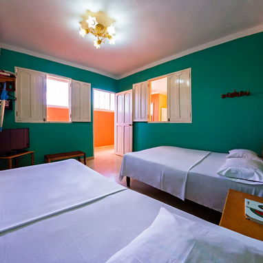 Circuito CUBA! Alojamiento en casas particulares, excursiones, recorridos en auto!! - Img 109324010