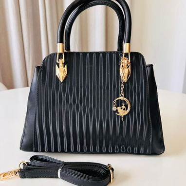 Carteras de mujer de buena calidad súper lindas - Img 121815280