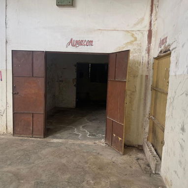 Alquiler de almacén en Capdevila - 5/10