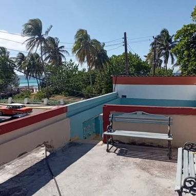 Haz de la playa tu hogar por unos días. - Img 118439921