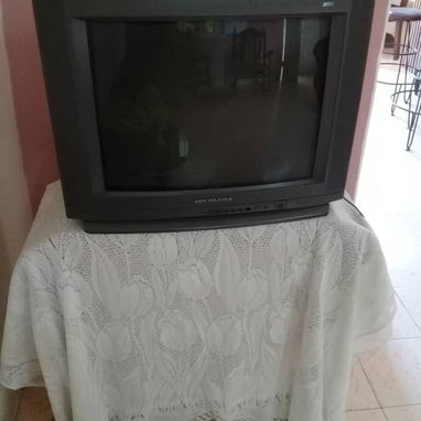 Venta de televisor pantalla plana para piezas - Img 125700475