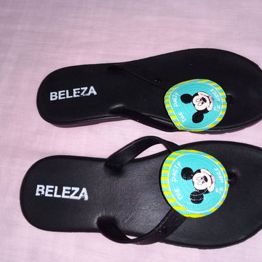 En venta un par de chancletas para niño o niña - Img 110197945