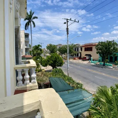 🏡 Venta de Apartamento en Avenida 23 Vedado - Img 122227107