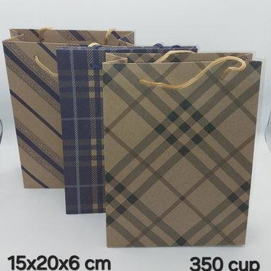 Bolsas y papel de regalo - Img 124004781