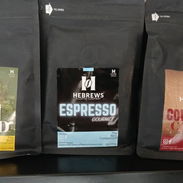 Cafe 340 gm buen cafe !! Precio:$3 usd Las cajas de 25 paquetes Venta minima 50 cajas Almacen playa - Img 57005633
