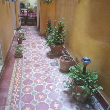 vendo casa en bajo puerta calle en centro Habana lealtad y condesa - 7/10