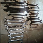 Vendo juego de llaves de uso en buen estado - Img 55811118