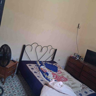 78-🏡*SE VENDE CASA EN 1ER PISO EN C.HABANA DE construcción colonial capitalista CON VISTA EXEPCIONAL D'BALCÓN A LA CALL - Img 119480547