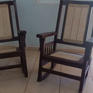 Vendo pareja de sillones antiguos recién reparados en buen estado, 30mil x transferencia a la mitad, 58256384 - Img 56866080
