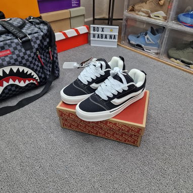 Vans Knu Skool #40 al 44 Precio 55 usd VEDADO - 3/5