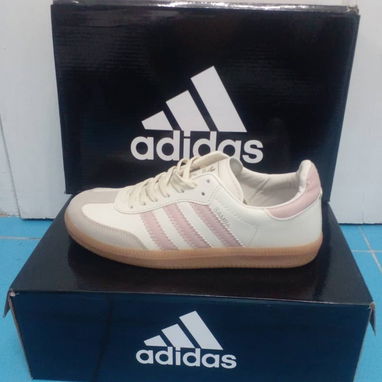 Tenis Adidas para mujer - Img 120678868