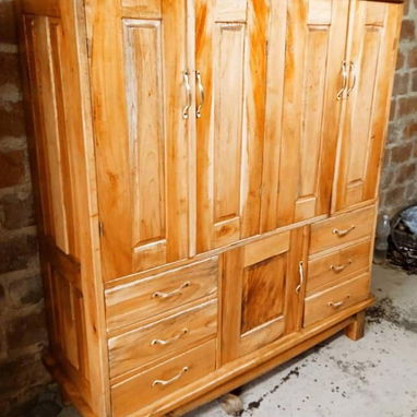 Closets - 2/10