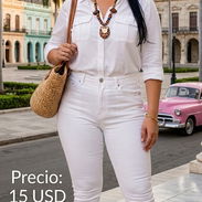 Conjunto de camisa y pantalón blancos - Img 55080207
