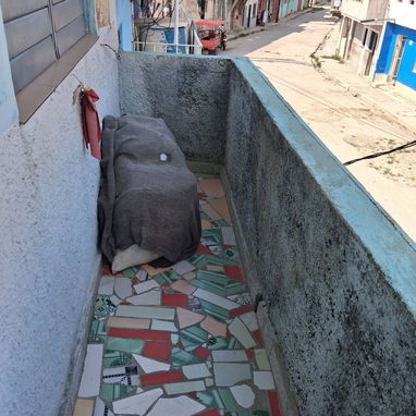 Vendo casa pta calle cerro 2/4 en 9000 placa libre - Img 123824066