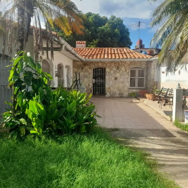 Casa Totalmente independiente Playa Querejeta 140mil 53582376 - 2/10