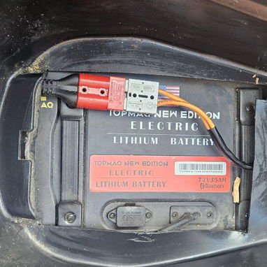 Moto electrica de uso. Bateria nueva - Img 122344139