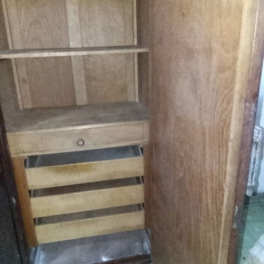 ACEPTO CUP, VENDO ESCAPARATE ANTIGUO ES DE CAOBA EN OPTIMAS CONDICIONES Y BIEN CUIDADOo ESTO NO TIENE MUERTE---#---55398 - Img 110376364
