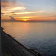 Renta de casa en la habana con vista al mar. Alquiler de apartanento por noches en el Vedado. - Img 52700595