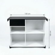 Mostrador premium de MDF hidrófugo con acabado de pintura Isaval de alto estándar, ideal para recepciones y puntos de co - Img 54140637