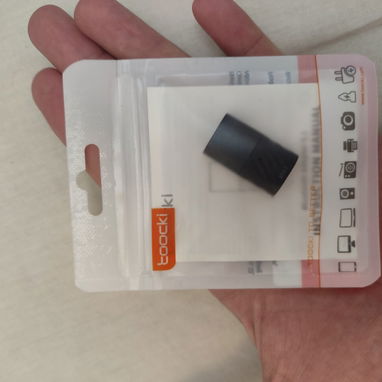 Memorias usd de distintas capacidades y Adaptador USB Bluetooth 5.4 - 2/4