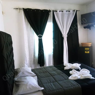 RENTA hostal de 4 habitaciones en PLAYA HERRADURA   con QBA HOSTIN 360 - 3/10