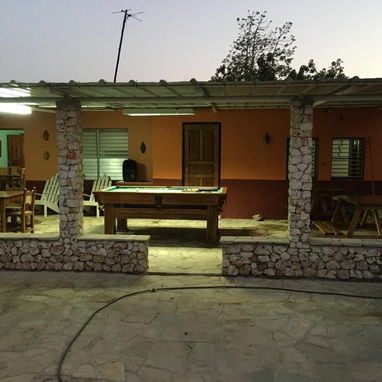 🏠Casa de alquiler con piscina en Guanabo ideal para disfrutar en compañía de tus familiares!!! - Img 97821365