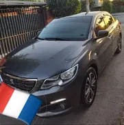 Peugeot 301 del 2019 pintura de fábrica,con un kilometraje relativamente bajo,pintura de fábrica a la redonda - Img 46018749