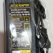 Adaptador transformador de 12 V - 5A , para diversos dispositivos - Img 56325863