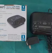 Se vende un radio pequeño en 3500.Llamar al 5 3026540 o escribir por WhatsApp - Img 50100696