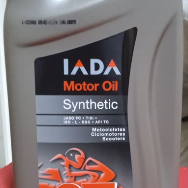 Aceite de Motor 2T (2 Tiempos) marca IADA - Img 123471522
