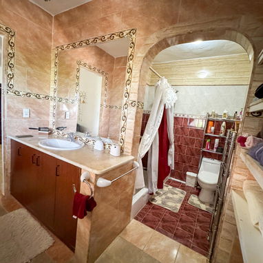 Casa en playa cerca de 5 ta y 1ra - Img 109643434