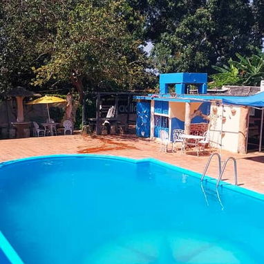 Piscina en Boyeros - Img 114484513