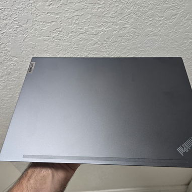 x LAPTOP 🎁NUEVA🎁📦CAJA, Lenovo ThinkPad T14S G2, 14" FHD IPS, Intel Core i5-1135G7, 8GB RAM, 512GB - Img 120654803