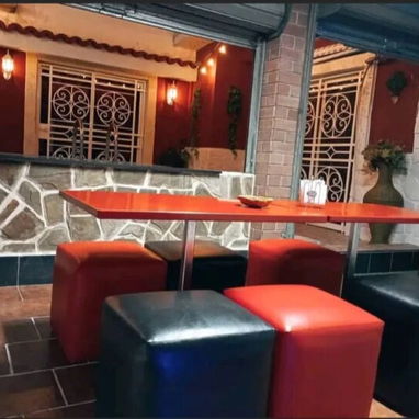 🅰️Pasadía con piscina en Fontanar. Oferta de habitación por noche para parejas. Casas con piscina. - Img 114127999