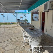 Se renta casa con piscina en la playa de Guanabo,de 5 habitaciones , Reservas por WhatsApp 52463651 - Img 41472482