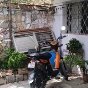 REBAJADO A $6000usdCON TODO  Y BICIMOTO  En venta casa puerta de calle en  Guanabacoa, con todo dentro - Img 57958766