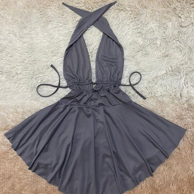 Vestidos corte princesa, de hombro con dos aberturas y enguatadas Crepé - Img 124848911