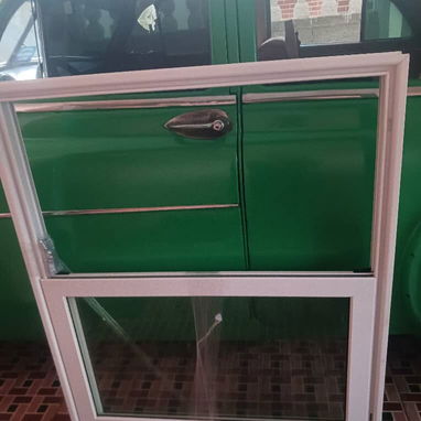 MARQUETERÍA DE ALUMINIO - 4/5
