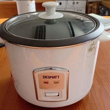 Desmatt Olla Arrocera 1.8L 700W Cuchara Servir Arroz, Desmatt Olla Arrocera 1.8L 700W Cuchara Servir Arroz VPT# - 2/2
