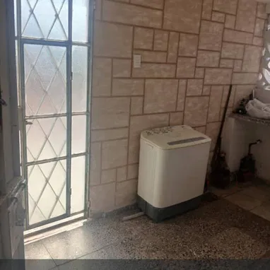 🏡*165_VENTA DE CASONA ENRREJADA EN SAN MIGUEL ( En la Ave. 1 de mayo y cerca del Pediátrico de la Balear )*   🤙🏽*Inte - 10/10